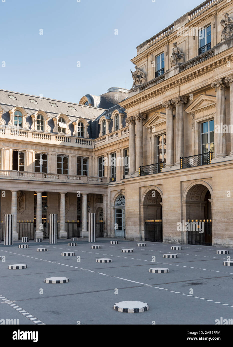 Il cortile del Palais Royal, Parigi, Francia. Foto Stock
