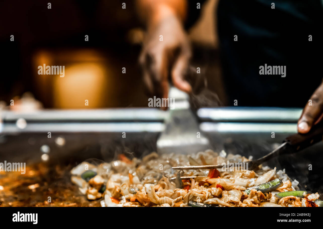 Hibachi cibo viene preparato in Punta Cana Repubblica Dominicana. Foto Stock