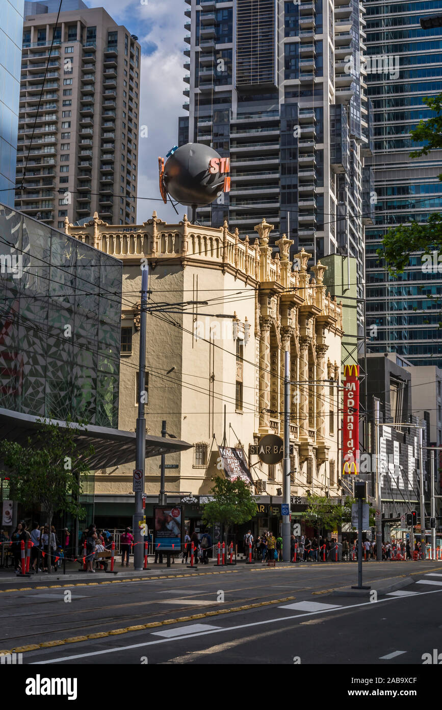 Ex Plaza Theatre di Sydney, un patrimonio storico edificio progettato da Eric Heath negli anni trenta, ora sede di Star Bar, George Street, Sydney, Australia Foto Stock