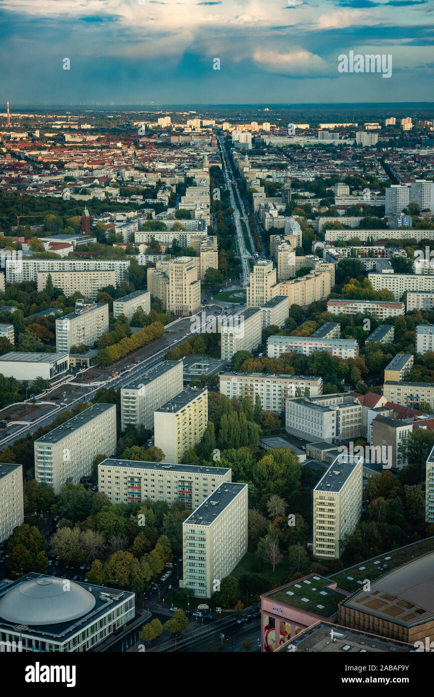 Vista aerea di Berlino dal Berliner Fernsehturm, Germania Foto Stock