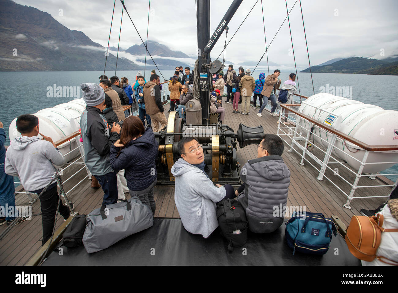 Foto di Tim Cuff - 9 Ottobre 2019 - TSS Earnslaw steamship, Lago Waktipu, Queenstown, New Zealand Nuova Zelanda Foto Stock