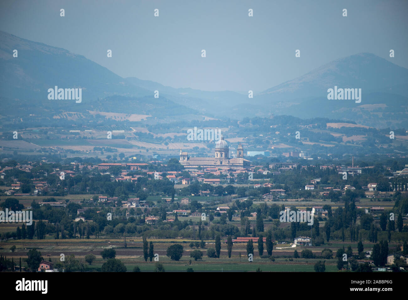Basilica di Santa Maria degli Angeli (Basilica di Santa Maria degli Angeli in Assisi, Umbria, Italia. 19 agosto 2019 © Wojciech Strozyk / Alamy Stoc Foto Stock