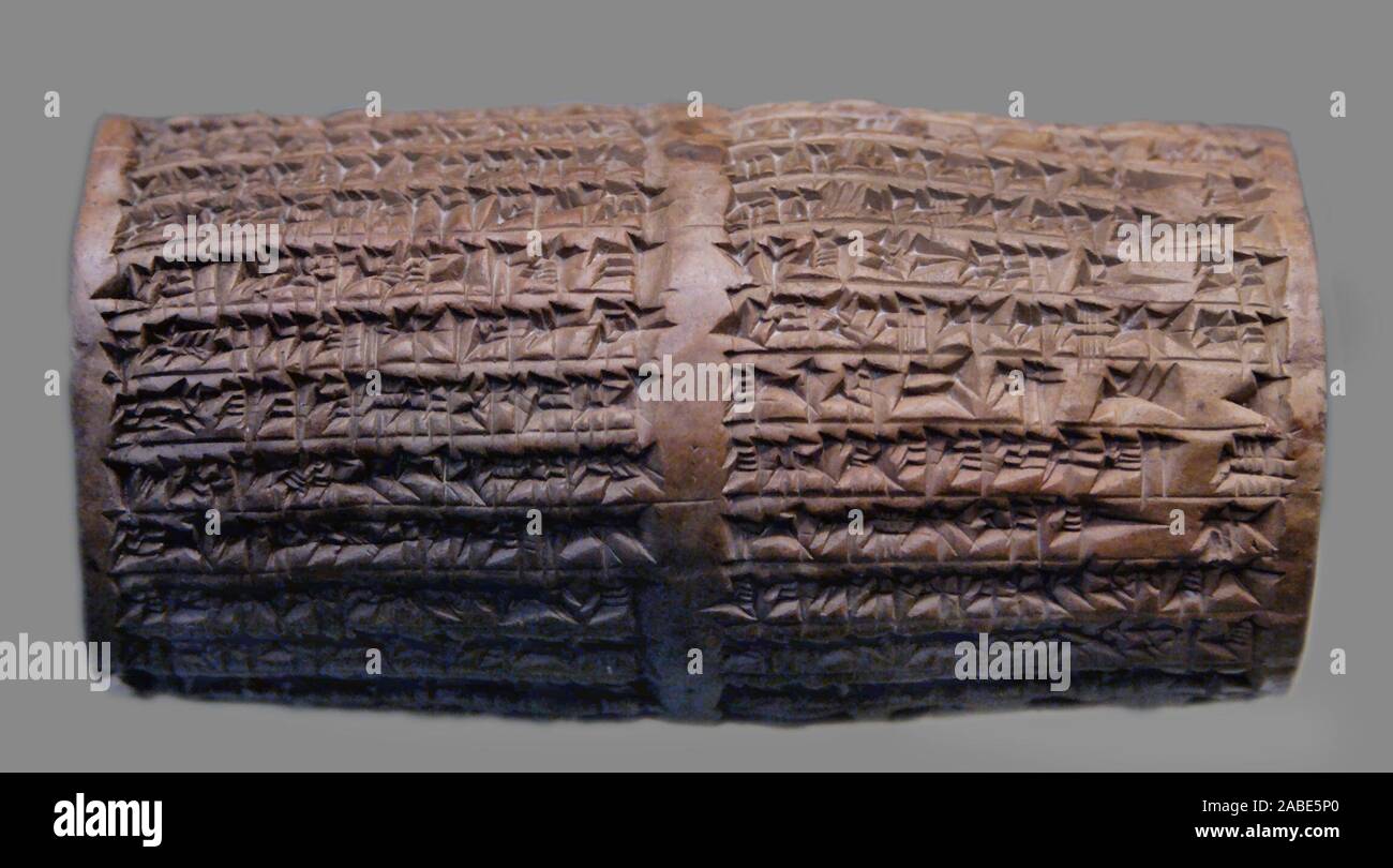 6530. Cilindro quneiform iscrizione relativa alla riparazione del tempio del peccato, da Re Nabonidus ultimo re dell'Impero Neo-Babylonian, che regna da 556-539 BC Foto Stock