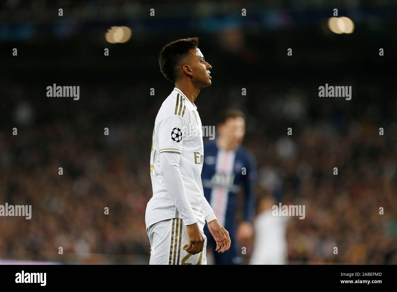 Real Madrid CF's Rodrygo va reagisce durante la UEFA Champions League, tra Real Madrid e Parigi Saint Germain a Santiago Bernabeu Stadium in Madrid.(punteggio finale; Real Madrid 2:2 Paris Saint Germain) Foto Stock