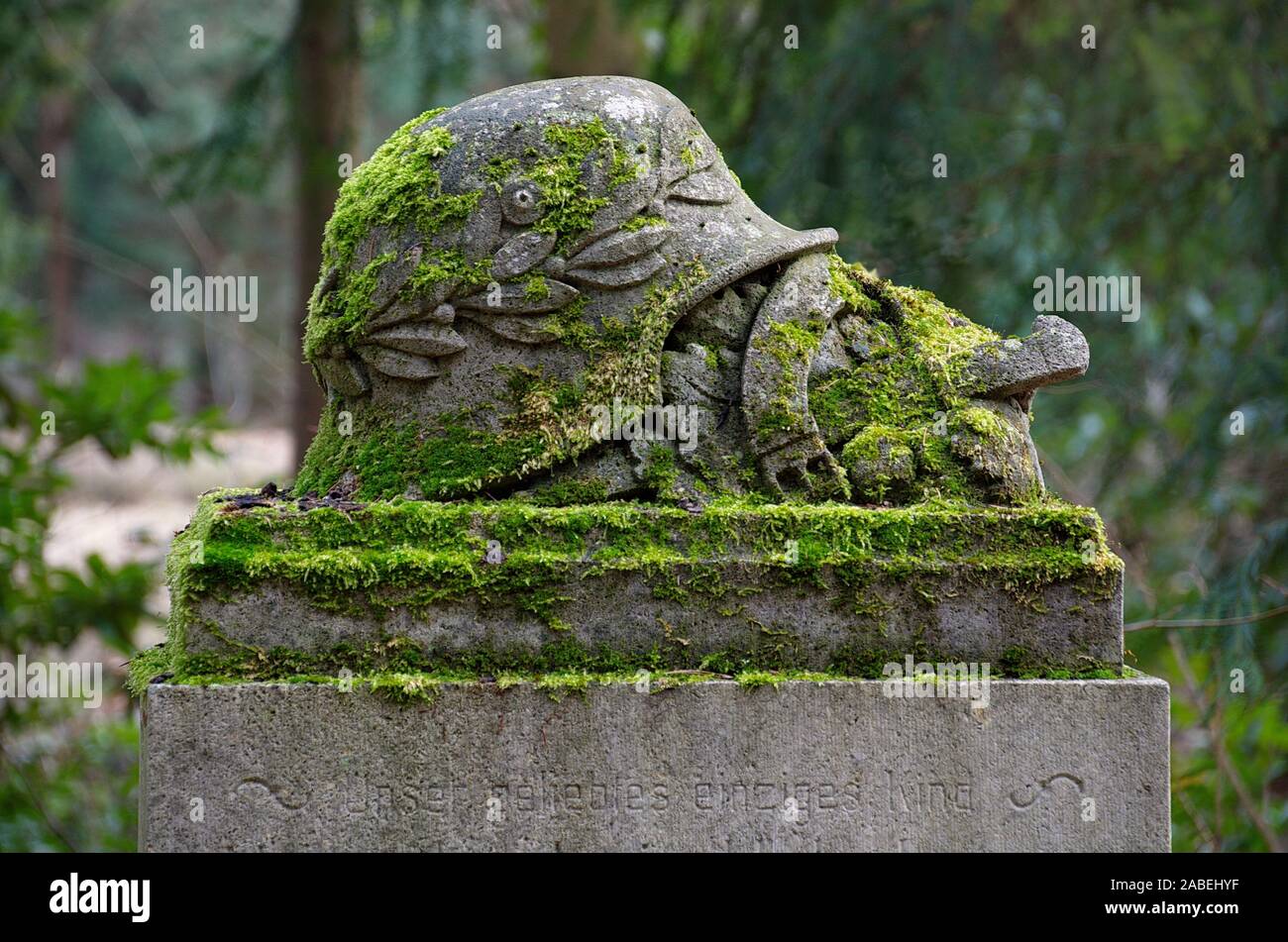 Soldati in grave Stahnsdorf, Wilmersdorfer Waldfriedhof Foto Stock
