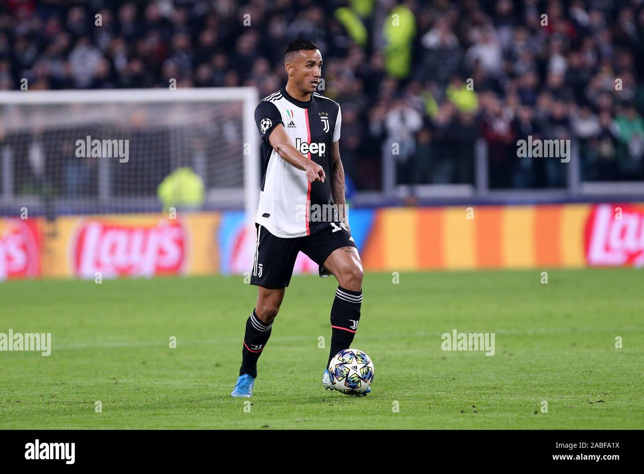 Torino, Italia. Il 26 novembre 2019. Champions League 2019-20. Juventus vs Club Atletico de Madrid. Danilo della Juventus FC. Foto Stock