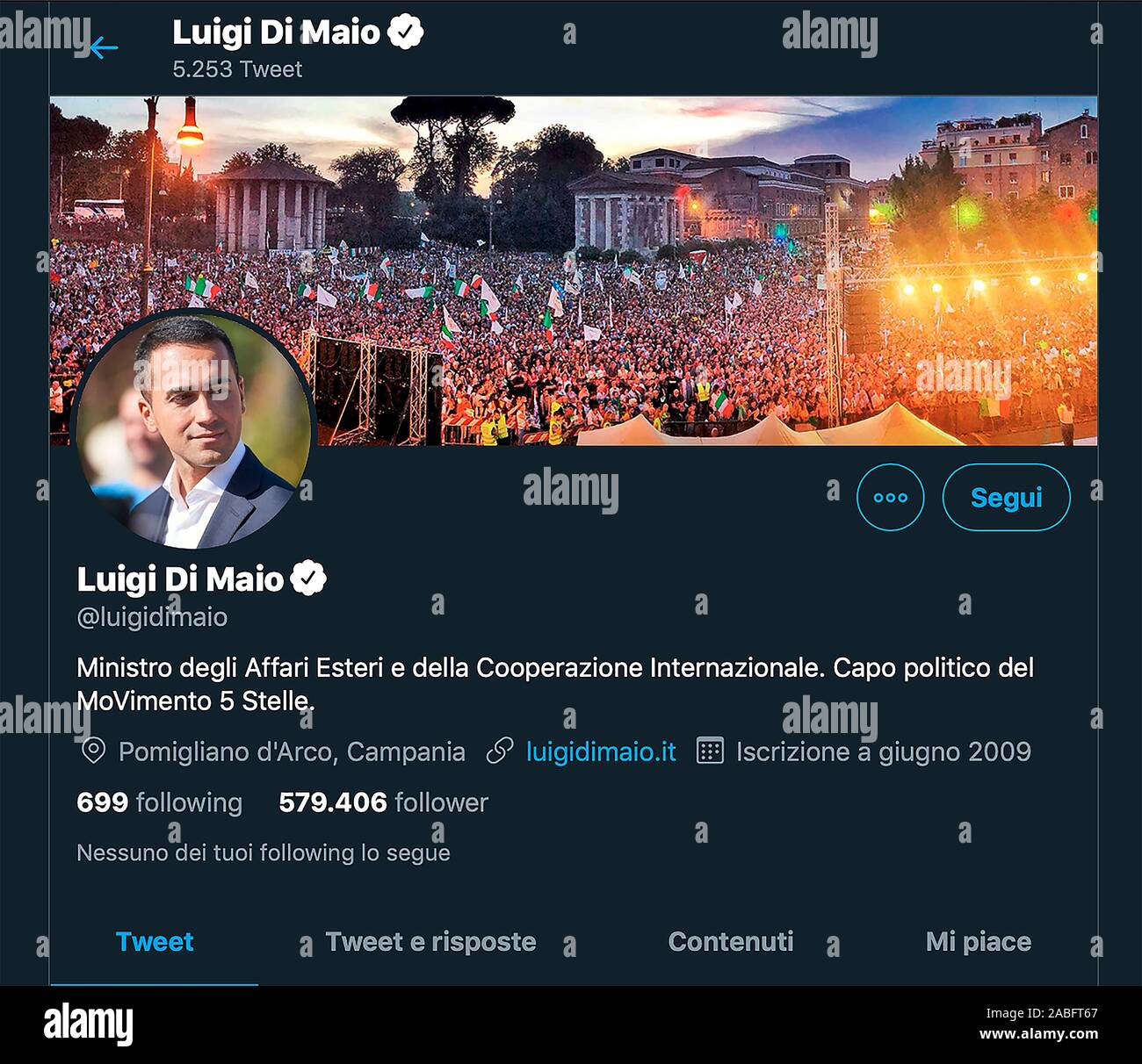 Il screetshot della pagina Twitter di Luigi Di Maio, politico italiano, leader di 5 stelle il movimento Foto Stock