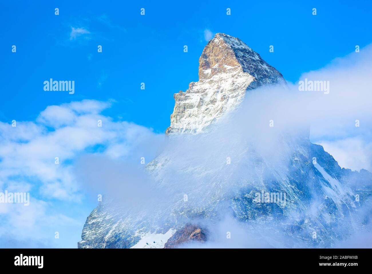 Cervino Snow mount peak close-up, Zermatt, Svizzera, Alpi Svizzere Foto Stock