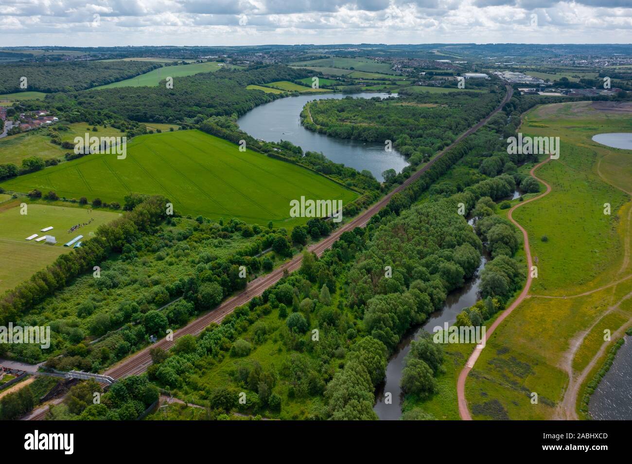Riprese aeree del Waverley laghi tra Rotherham Sheffield e nel South Yorkshire. Giugno 2019 Foto Stock