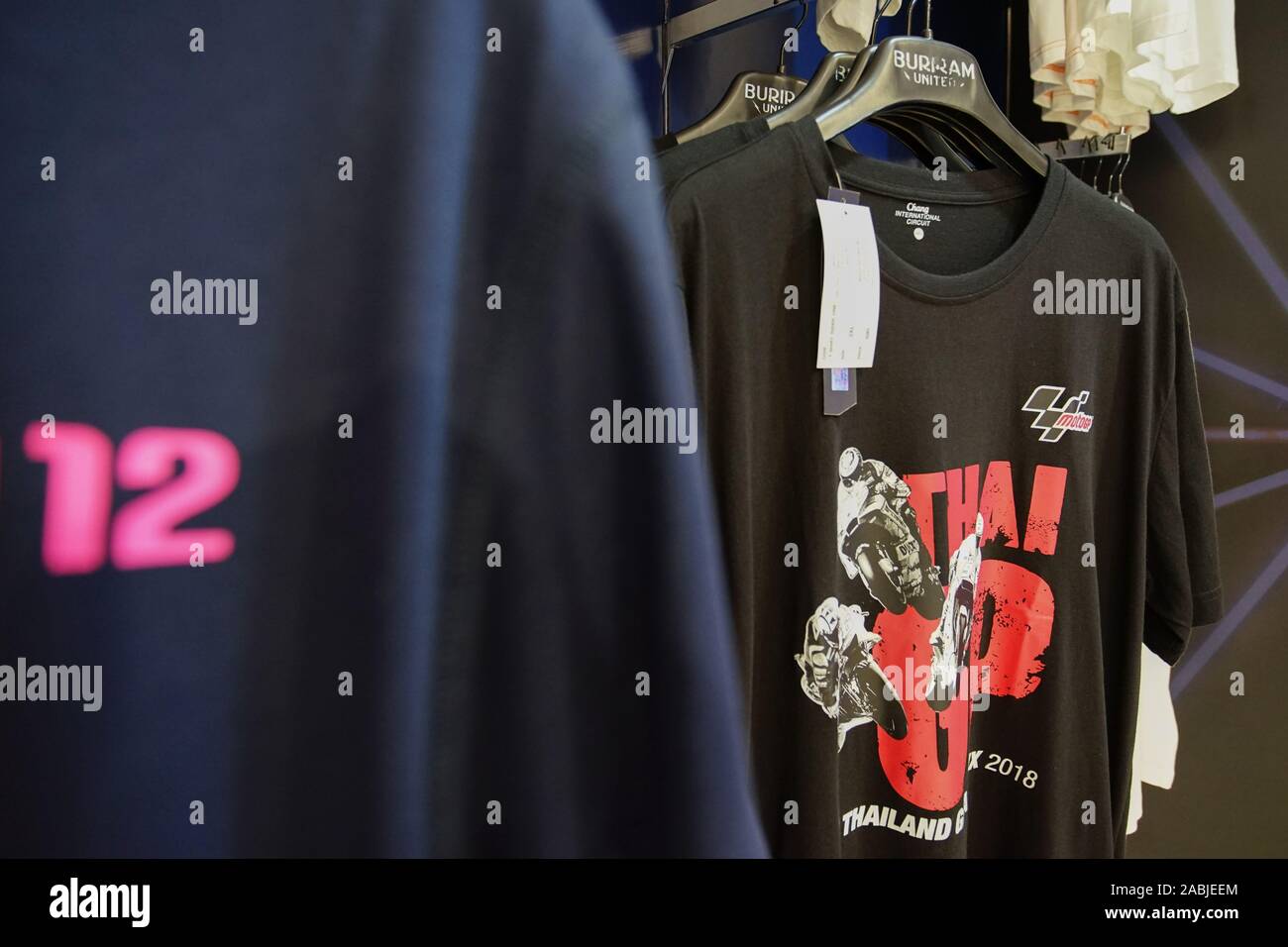 Buriram, Tailandia - 11 Ottobre 2019: all'interno del negozio in Chang Arena o Thunder Castle Stadium Buriram United Football Club per viaggi turistici viaggio Foto Stock