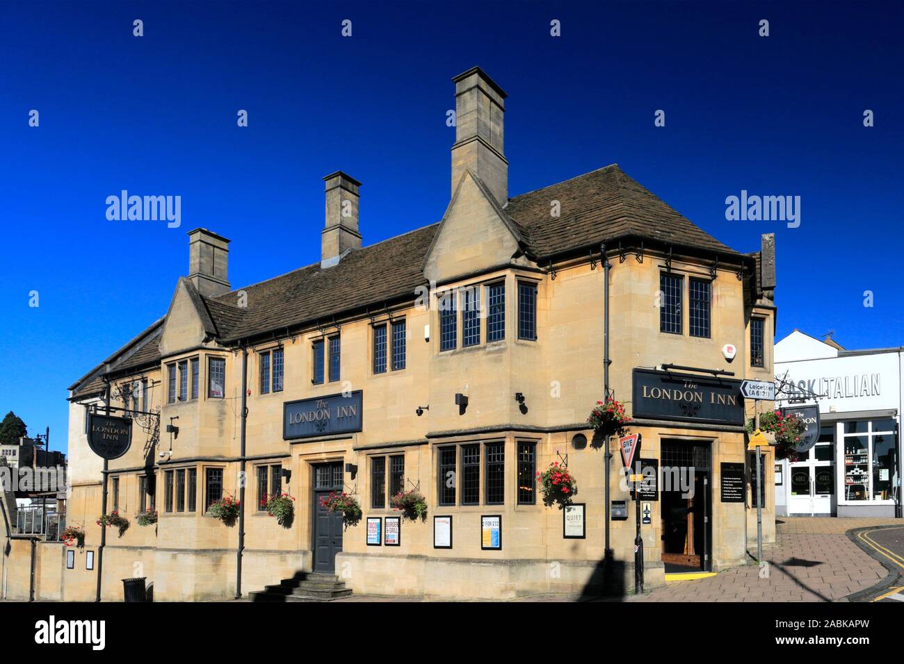 Il London Inn Pub, georgiano città mercato di Stamford, Lincolnshire County, England, Regno Unito Foto Stock