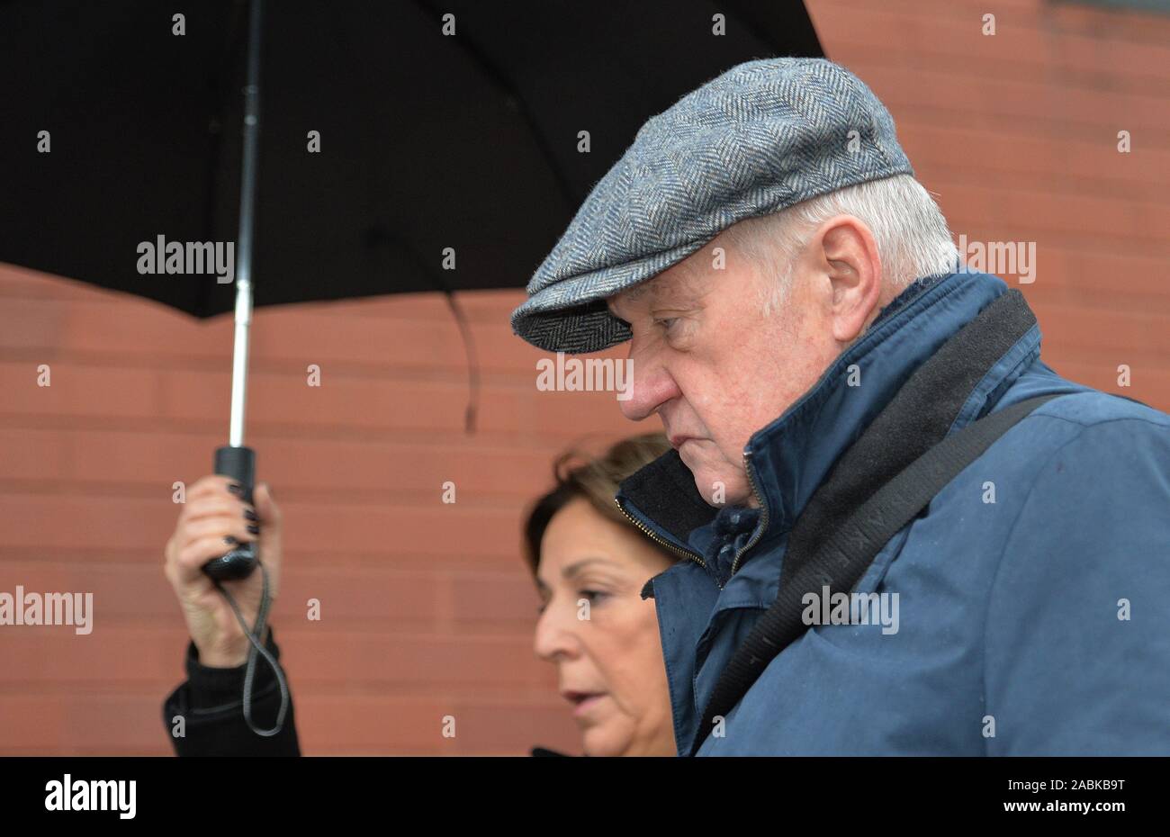 Hillsborough corrispondono comandante David Duckenfield, chi è accusato di omicidio colposo da grave negligenza di 95 Liverpool sostenitori al 1989 FA Cup semi-finale, arrivando a Preston Crown Court. Foto Stock