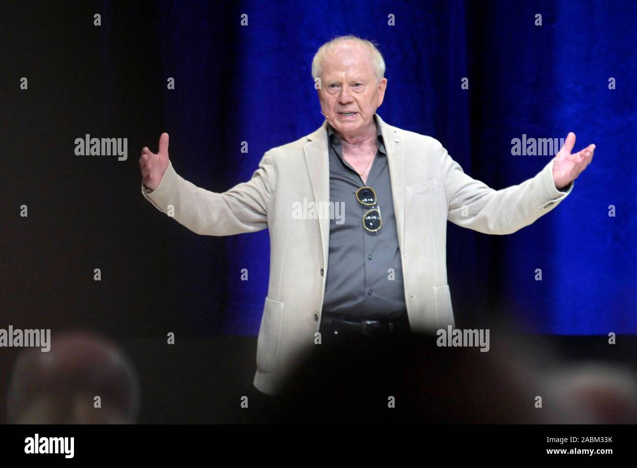 Film festival la ricezione di Bavaria Film a Geiselgasteig, Grünwald. Cerimonia per 'Dcome Boot' direttore Wolfgang Petersen, che aveva lo Studio 9 rinominato Wolfgang-Petersen-Halle in onore di lui. [Traduzione automatizzata] Foto Stock