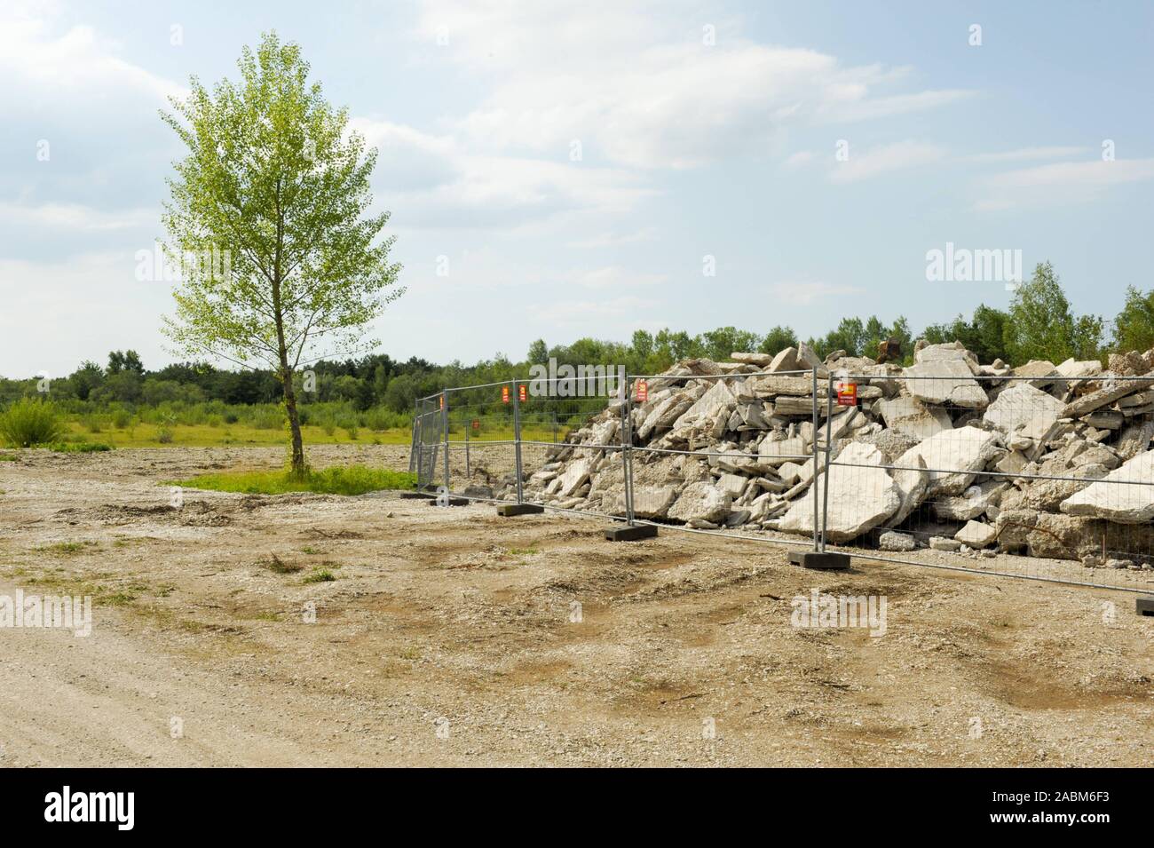 Il Fröttmaninger Heide è di essere cancellato di munizioni. [Traduzione automatizzata] Foto Stock