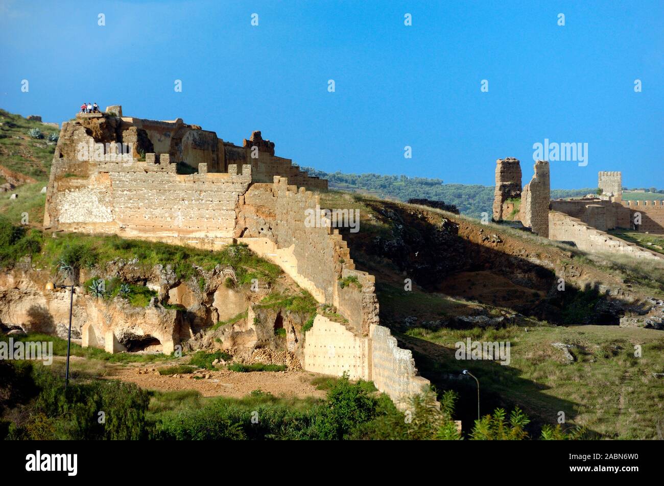 Mura della città vecchia, Mura o fortificazioni Fez o Fes Marocco Foto Stock