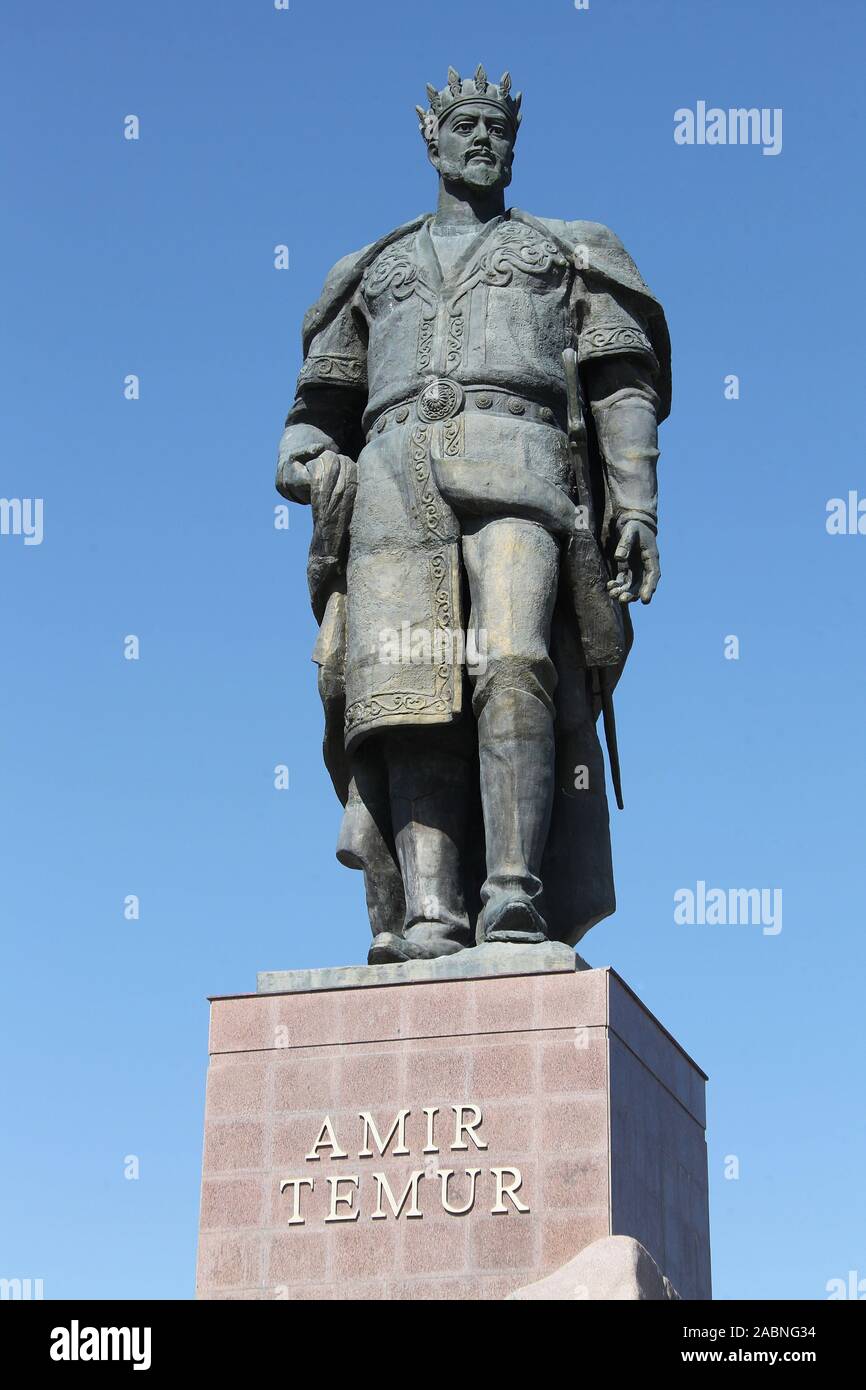 Tamerlane statua di Shahrisabz in Uzbekistan Foto Stock