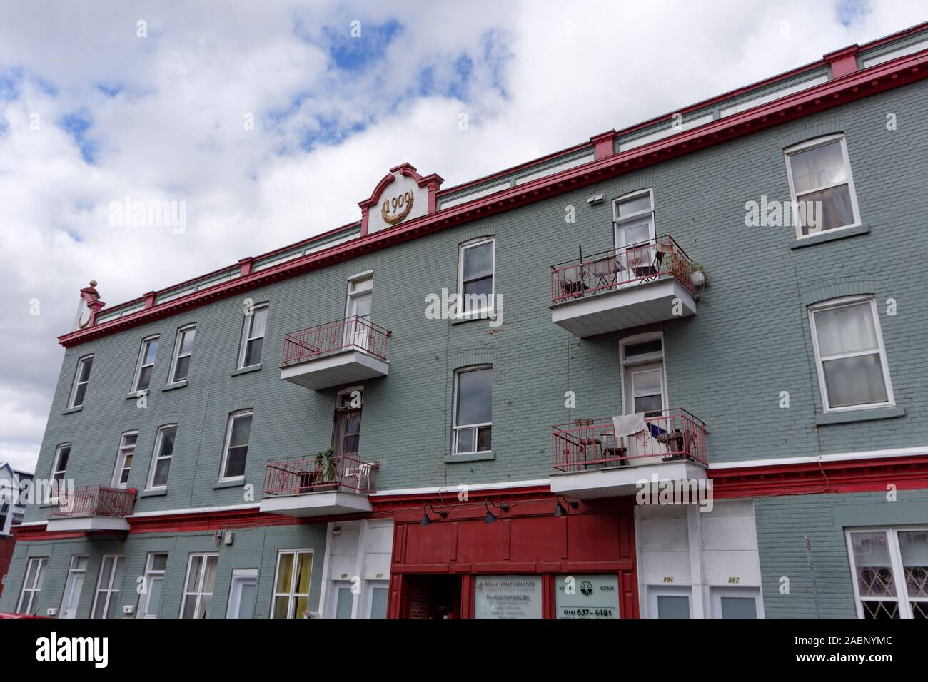 Edificio dei primi del XX secolo sul Boulevard Saint-Joseph di Lachine, Montreal, Quebec, Canada Foto Stock