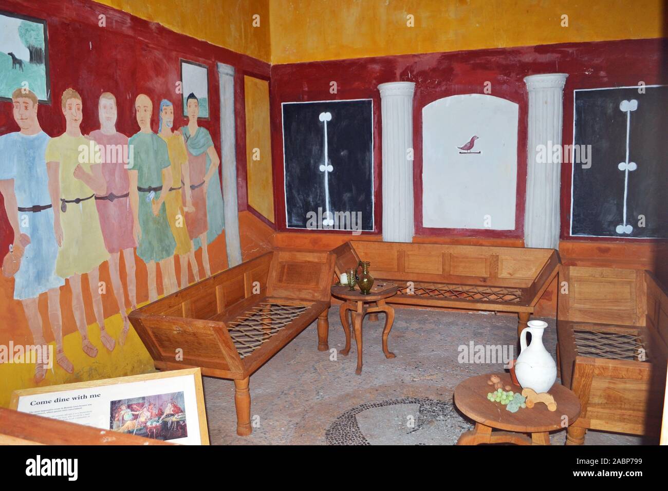 Ricreazione di una Villa Romana, a Wroxeter città romana, Wroxeter, Shropshire, Regno Unito Foto Stock