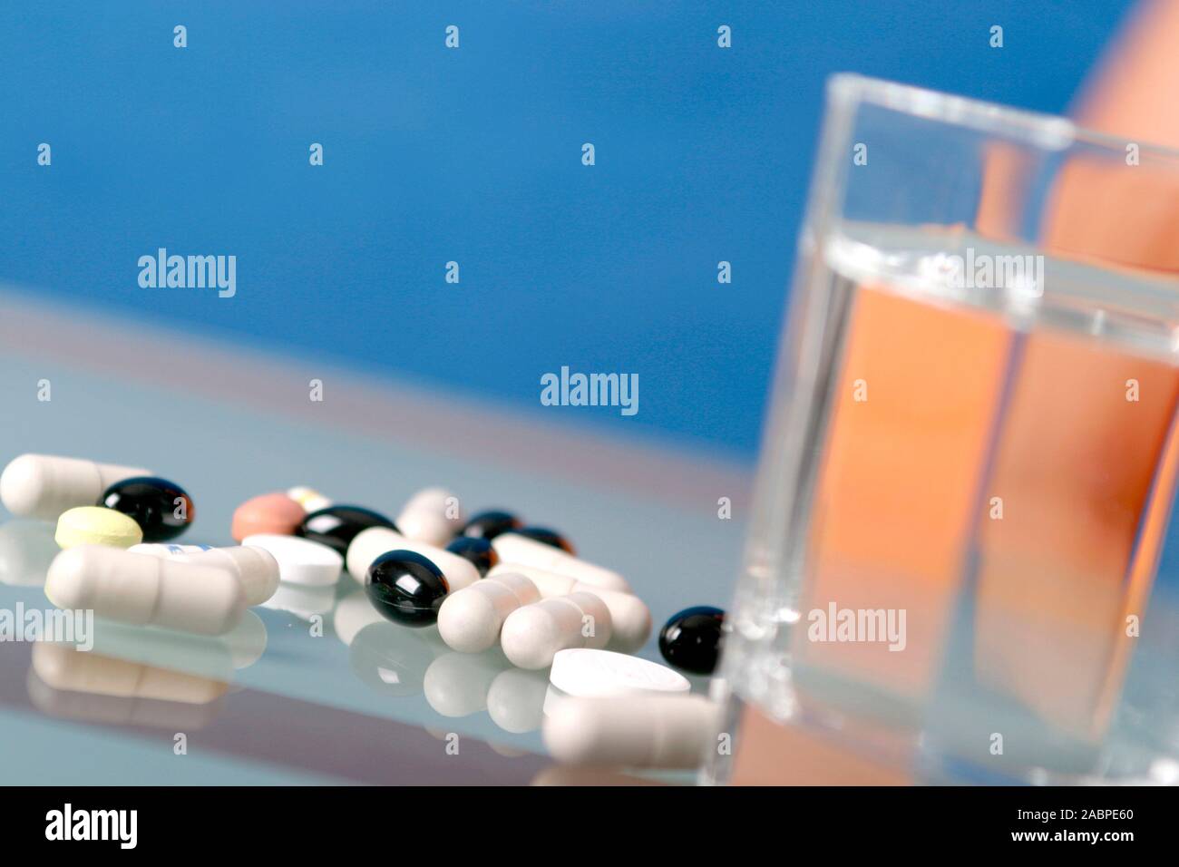 Tabletten - Medizin - Medikamente Foto Stock