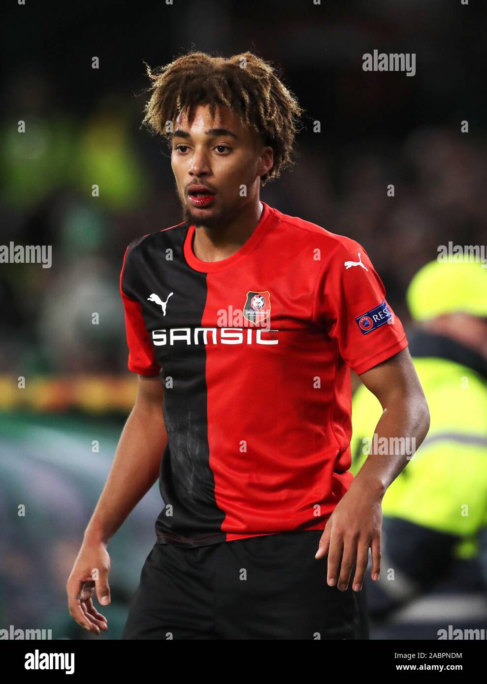 Rennes' Sacha Boey durante la UEFA Europa League gruppo e corrispondono al Celtic Park di Glasgow. Foto Stock