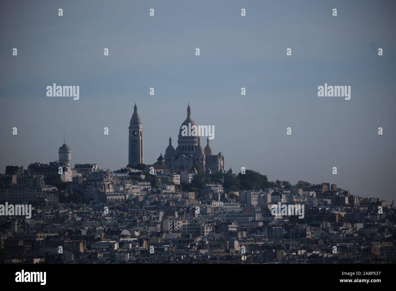 Butte Montmartre e Sacre Coeur Foto Stock