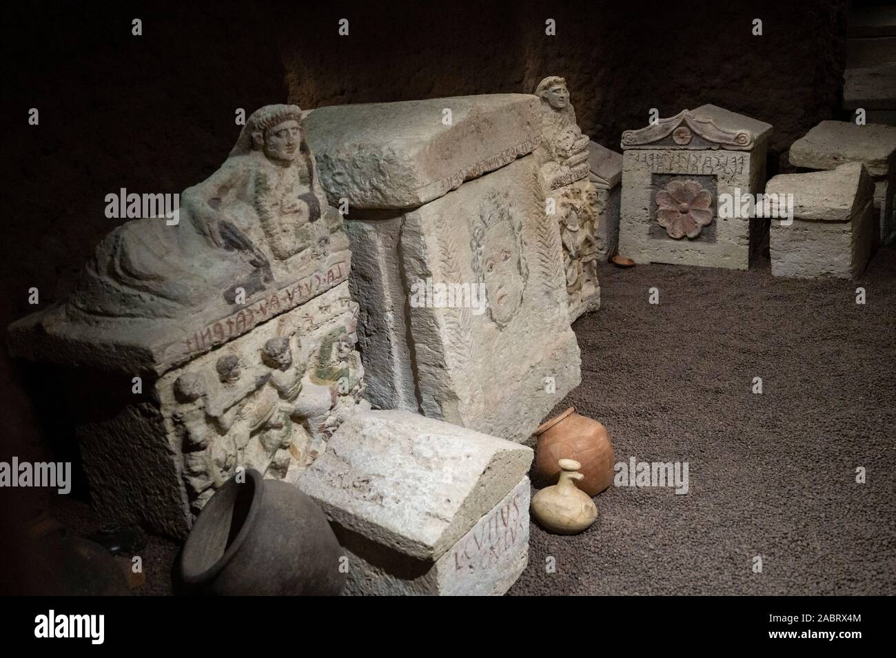 Perugia. L'Italia. La ricostruzione degli Etruschi Cai Cutu tomba, Museo Archeologico Nazionale dell'Umbria (MANU - Museo Archeologico Nazionale di Umbría Foto Stock