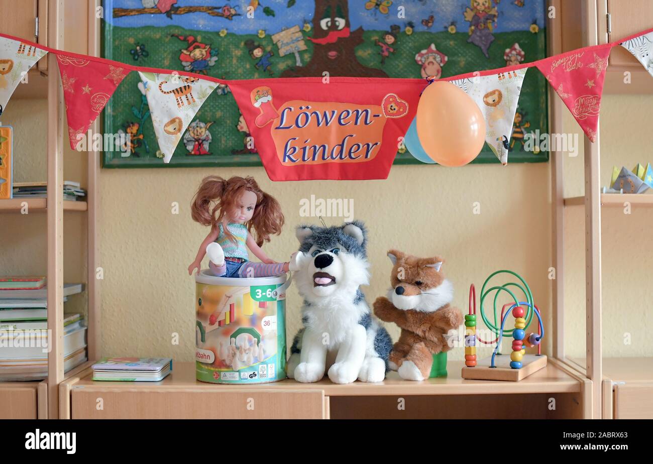26 novembre 2019, Brandeburgo, Francoforte (Oder): una sala giochi al Lion Club per bambini. Avente o gravemente malati terminali di solito i bambini significa round-the-clock di cura per i genitori interessati. Il Frankfurt associazione 'Löwenkinder' li supporta, offre consigli, di scambio e di rilievo. Una giornata per i bambini ospizio è in costruzione. Foto: Patrick Pleul/dpa-Zentralbild/ZB Foto Stock