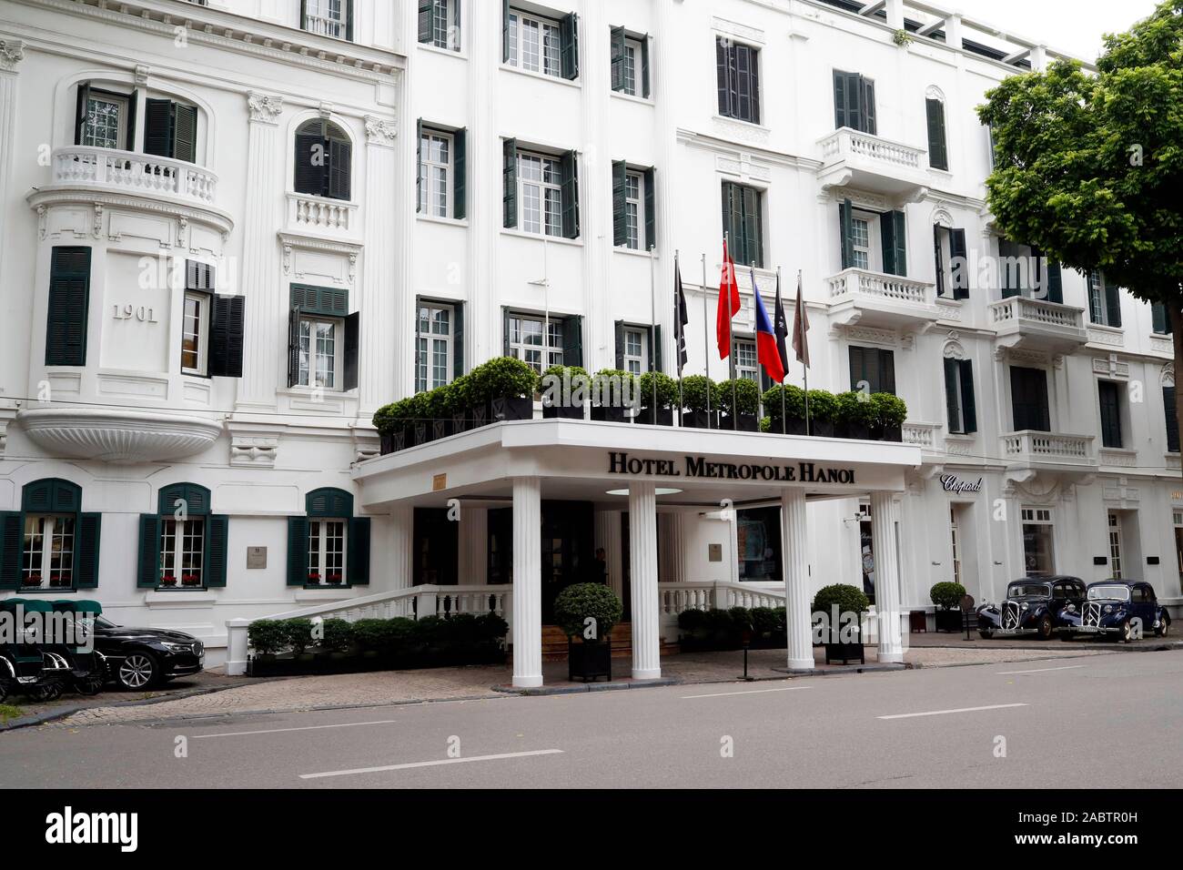 Hotel Metrople costruito in stile coloniale Francese. Hanoi. Il Vietnam. Foto Stock