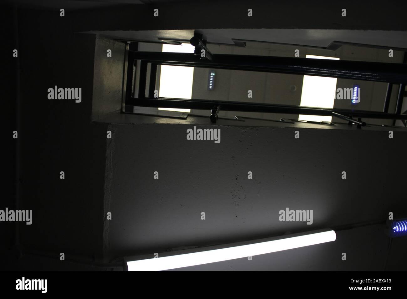 Paesaggio, piano vista di scale. immagine è un po' più scura che mostra più profonda/ombre più severe Foto Stock