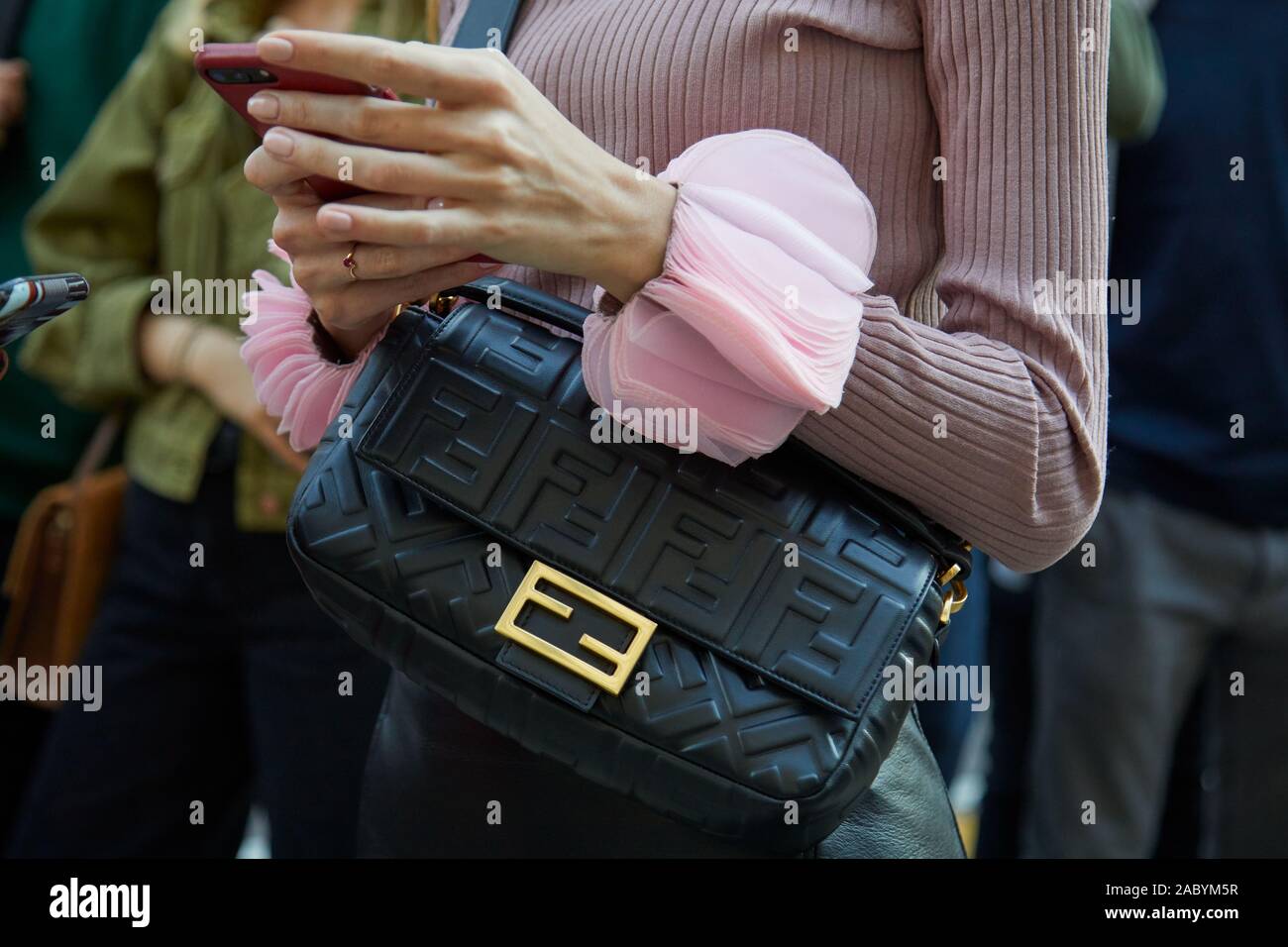 Polsini rosa immagini e fotografie stock ad alta risoluzione - Alamy