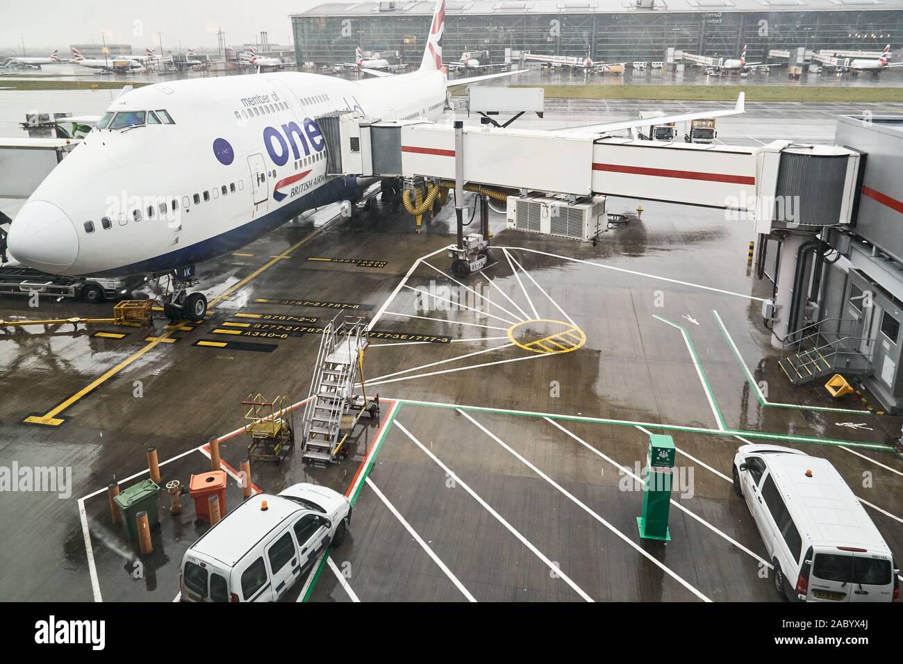 Il terminale 5 all'aeroporto di Heathrow London REGNO UNITO Foto Stock