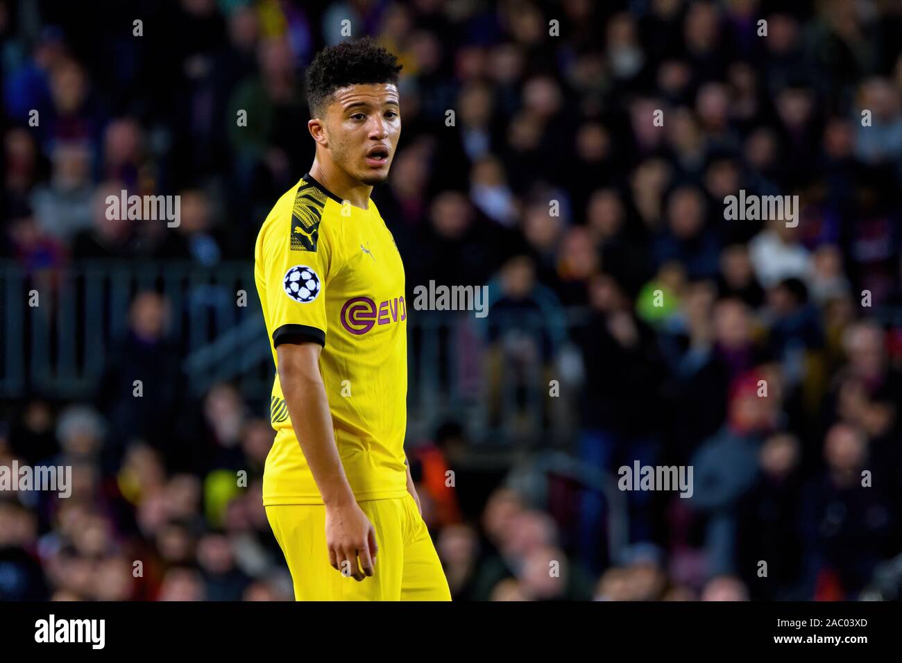 Barcellona - NOV 27: Jadon Sancho gioca in champions league match tra FC Barcelona e Borussia Dortmund allo stadio Camp Nou a Novembre 27 Foto Stock