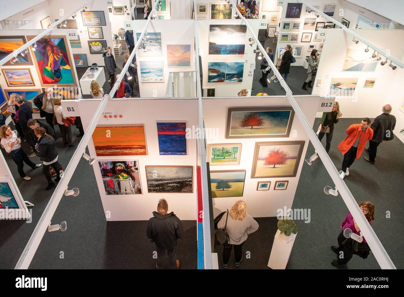 Fiera dell'Arte di Edimburgo 2019, Corn Exchange Foto Stock