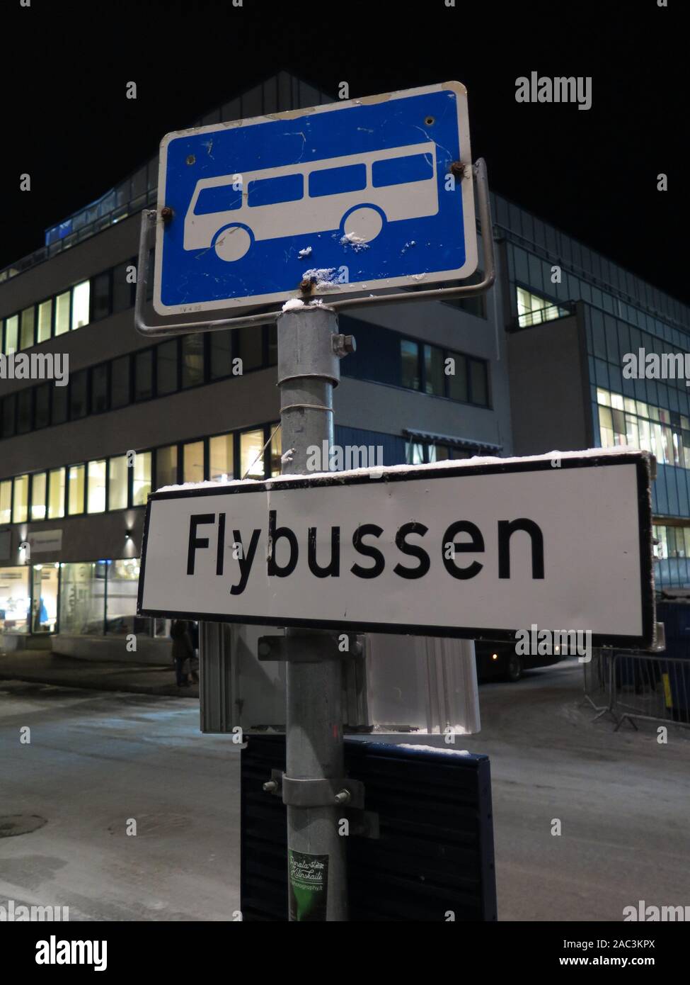 Tromso, Norvegia fermata autobus per l'aeroporto Foto Stock