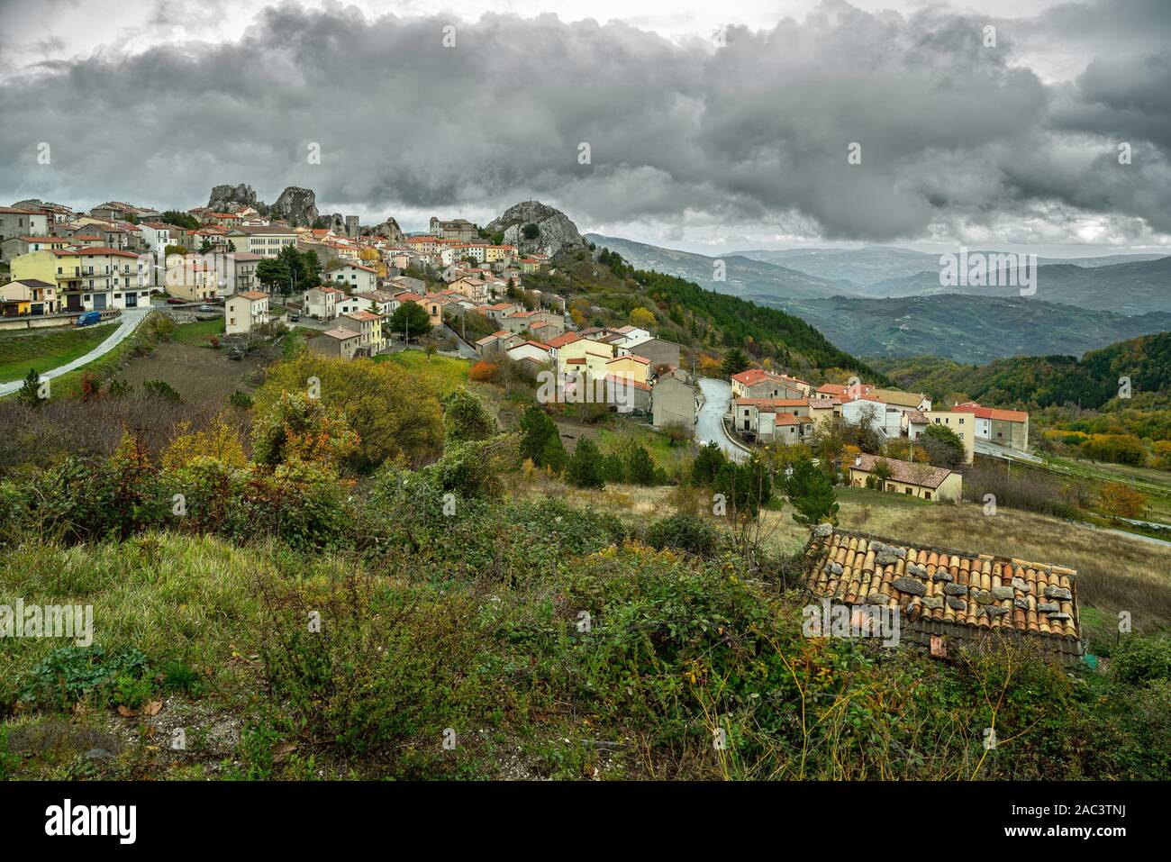 Pietrabbondante, villaggio di montagna nella provincia di Isernia. Il Molise, Italia Foto Stock