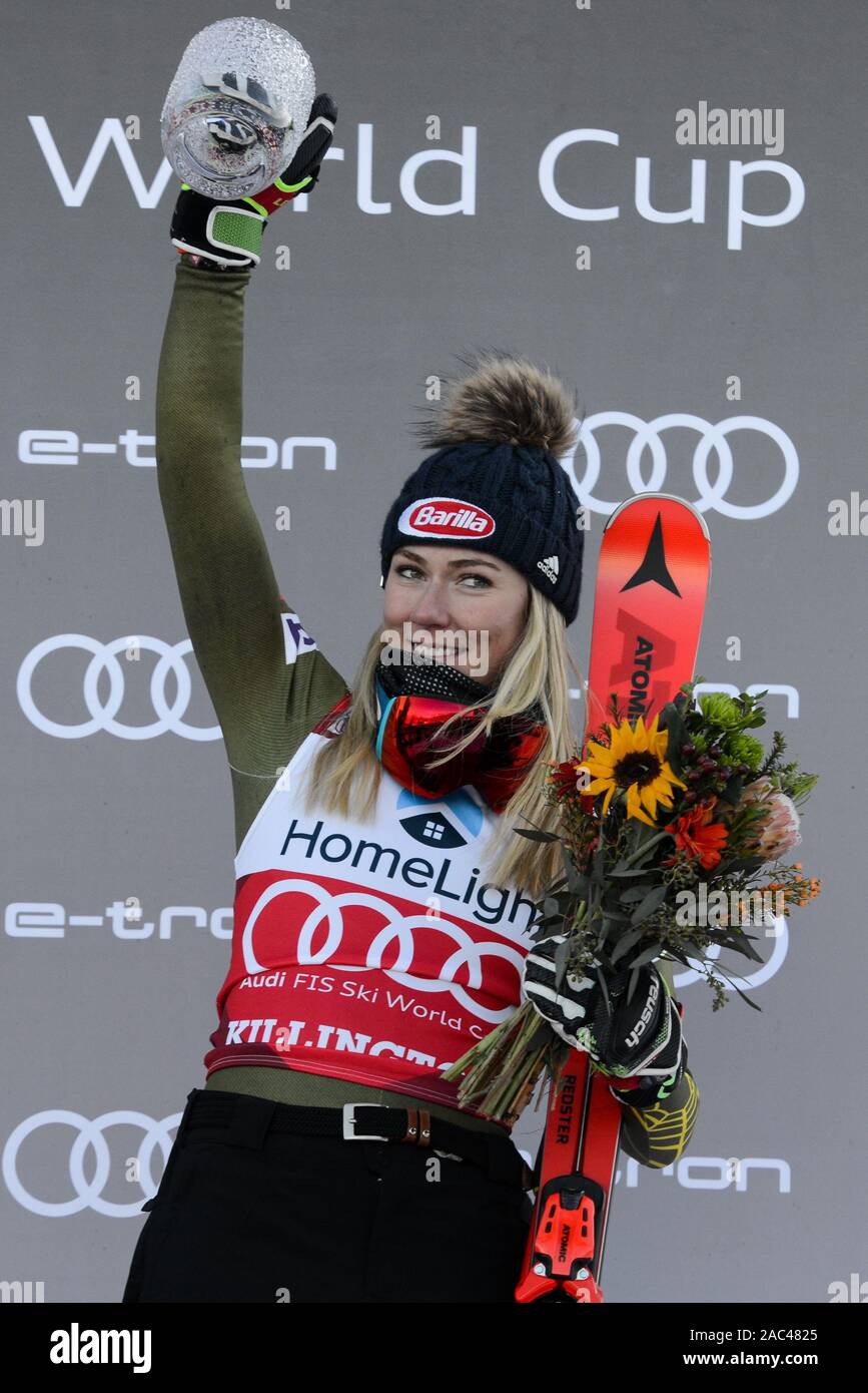 Killington, Vermont, USA. 30 Novembre, 2019. MIKAELA SHIFFRIN dopo aver terminato terzo in Audi FIS Coppa del Mondo di Sci Alpino Femminile Slalom Gigante in Killington Vermont. Credito: Christopher Prelievo/ZUMA filo/Alamy Live News Foto Stock