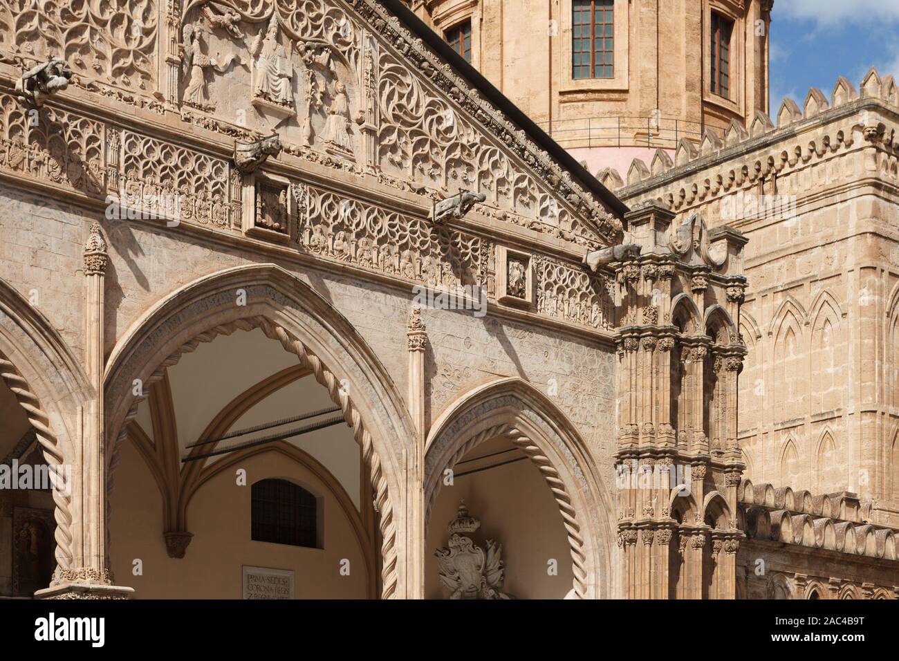 Portico meridionale della Cattedrale di Palermo. Palermo, Sicilia, Italia. Foto Stock