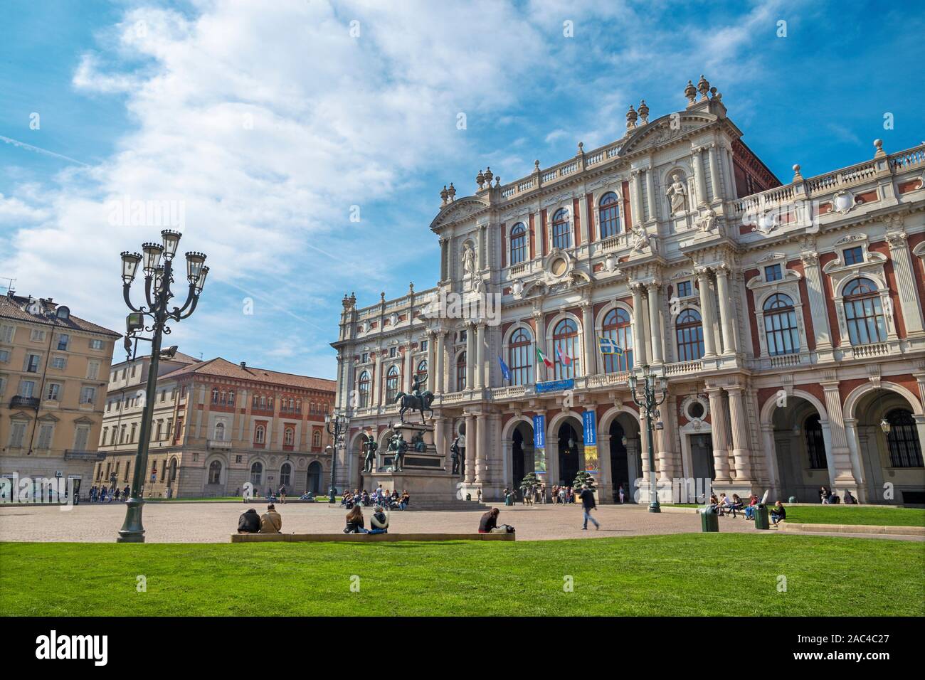 Torino, Italia - 13 Marzo 2017: il Palazzo Carignano Foto Stock