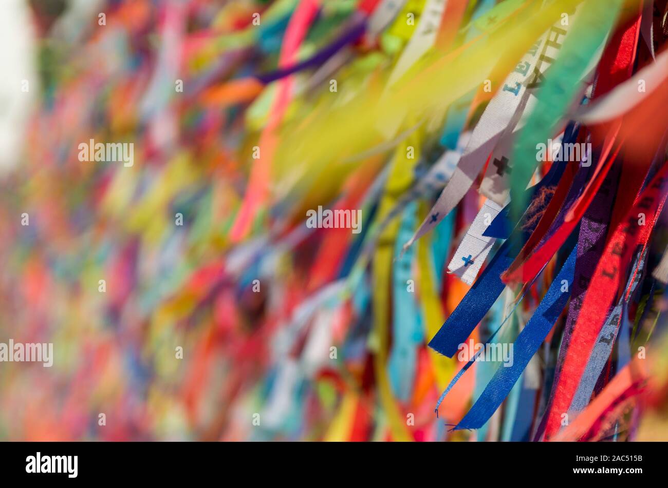 Grande sfondo colorato del famoso nastri di Senhor do Bonfin, Salvador Brasile. Foto Stock