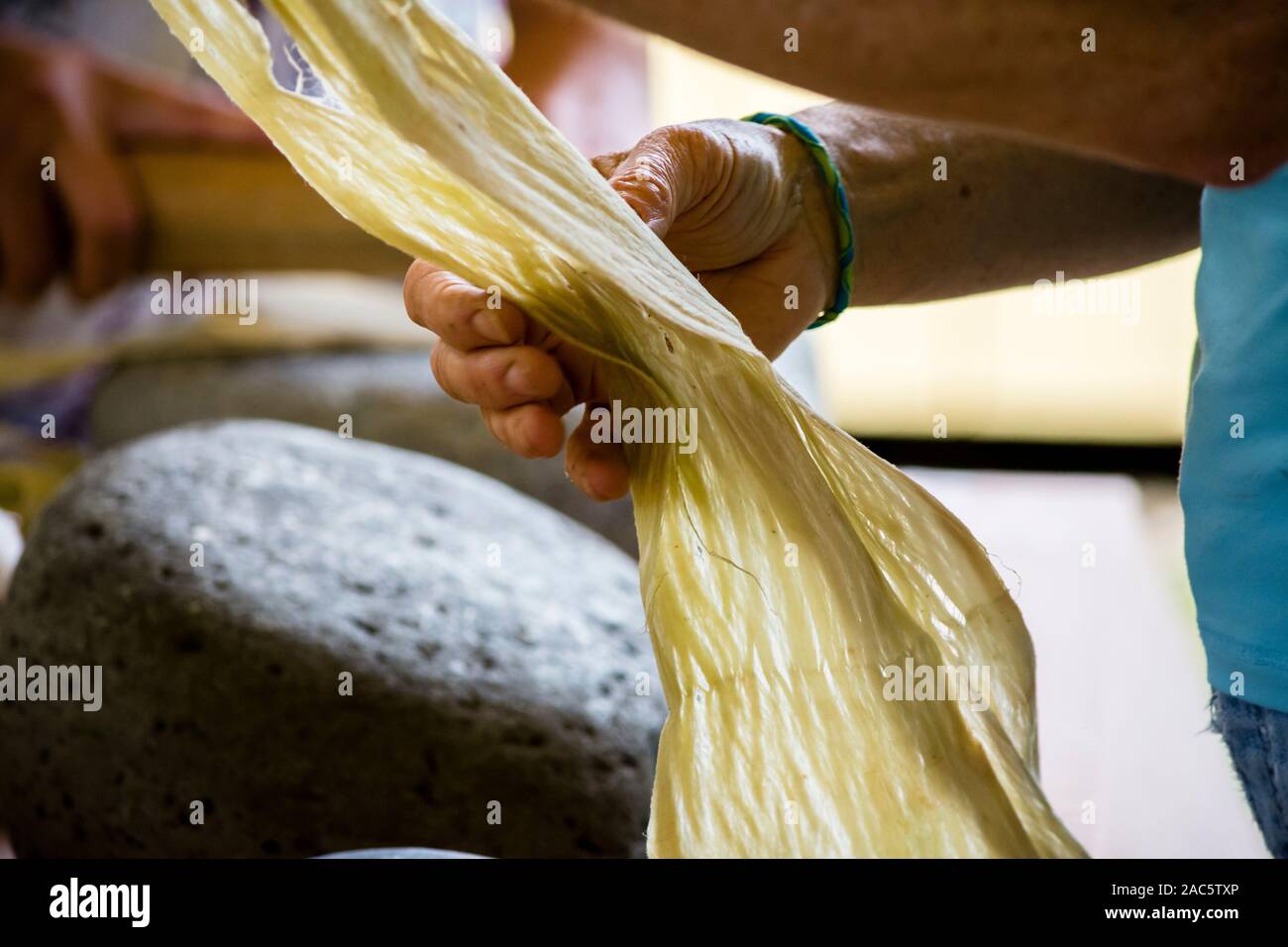 Rafia di gelso di carta immagini e fotografie stock ad alta risoluzione -  Alamy