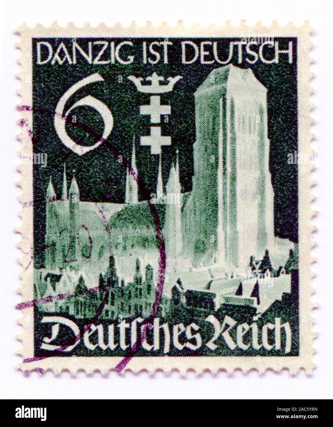 Germania - 1938 CIRCA: un timbro stampato in Germania che mostra la città di Gdansk preso in consegna dai Nazisti tedeschi , 1938 circa Foto Stock Germania - 1938 CIRCA: un timbro stampato in Germania che mostra la città di Gdansk preso in consegna dai Nazisti tedeschi , 1938 circa Foto Stock