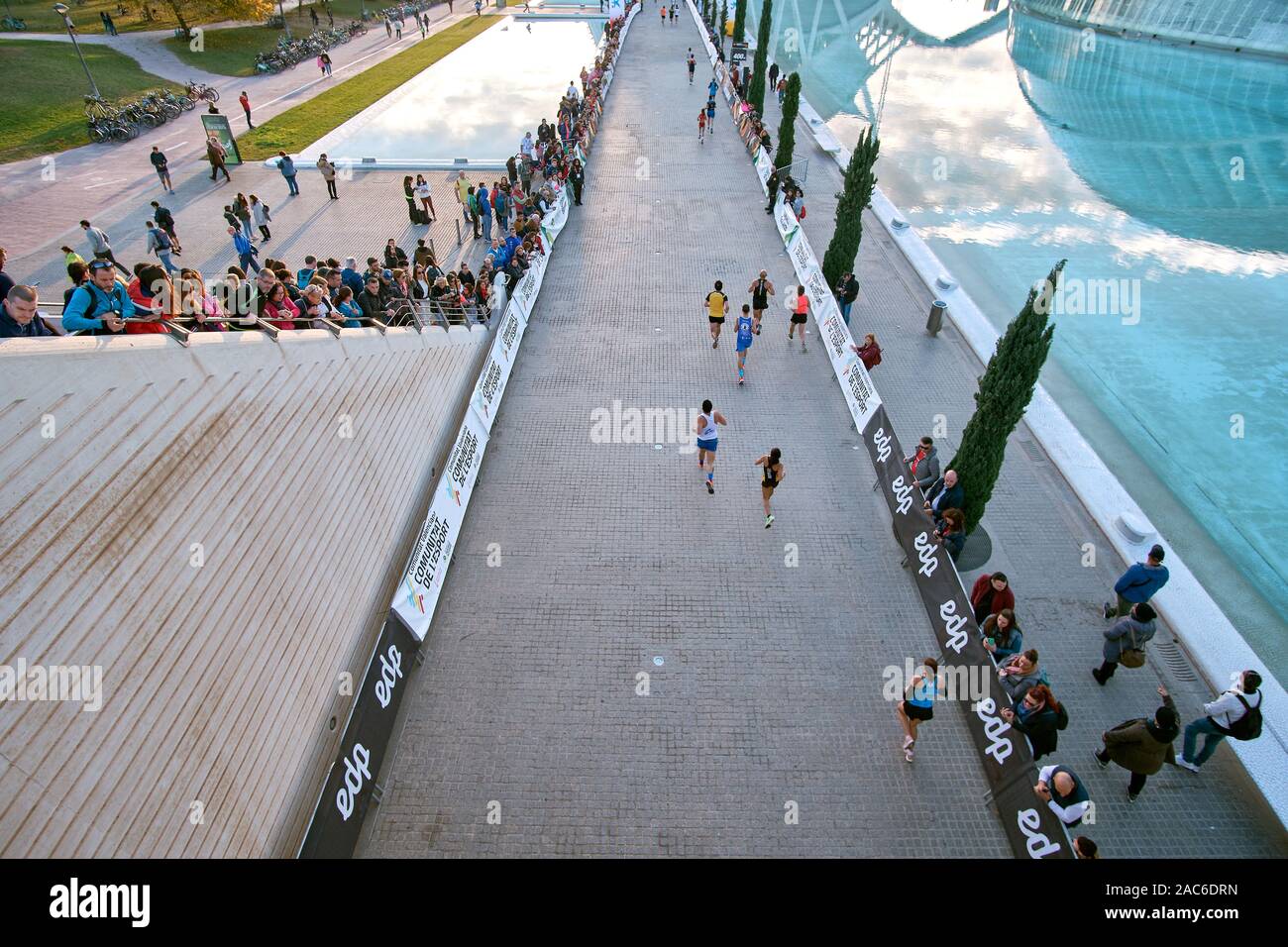 Esecuzione di maratona Valencia 2019 Spagna Foto Stock