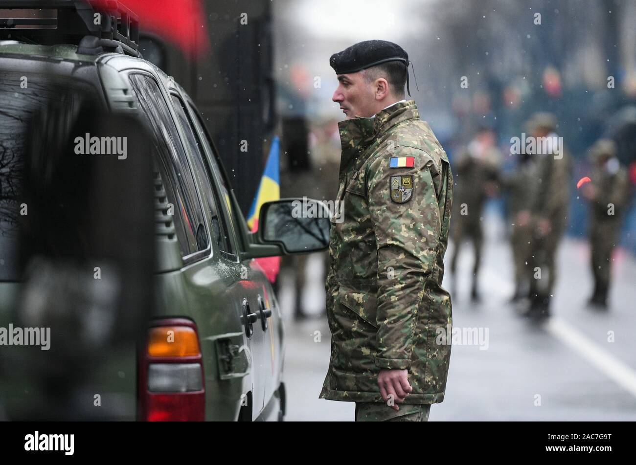 Bucarest, Romania - 01 dicembre, 2019: parata militare durante la Romania la celebrazione della festa nazionale il 1 dicembre 2019 a Bucarest, in Romania. Foto Stock