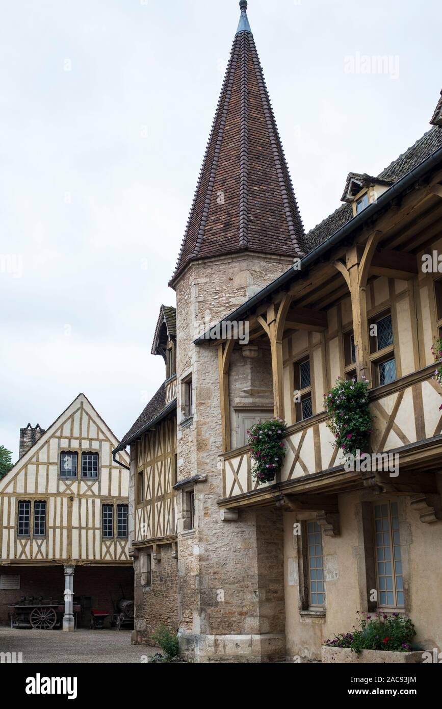 In stile Tudor edifici, Bordeaux, Francia Foto Stock