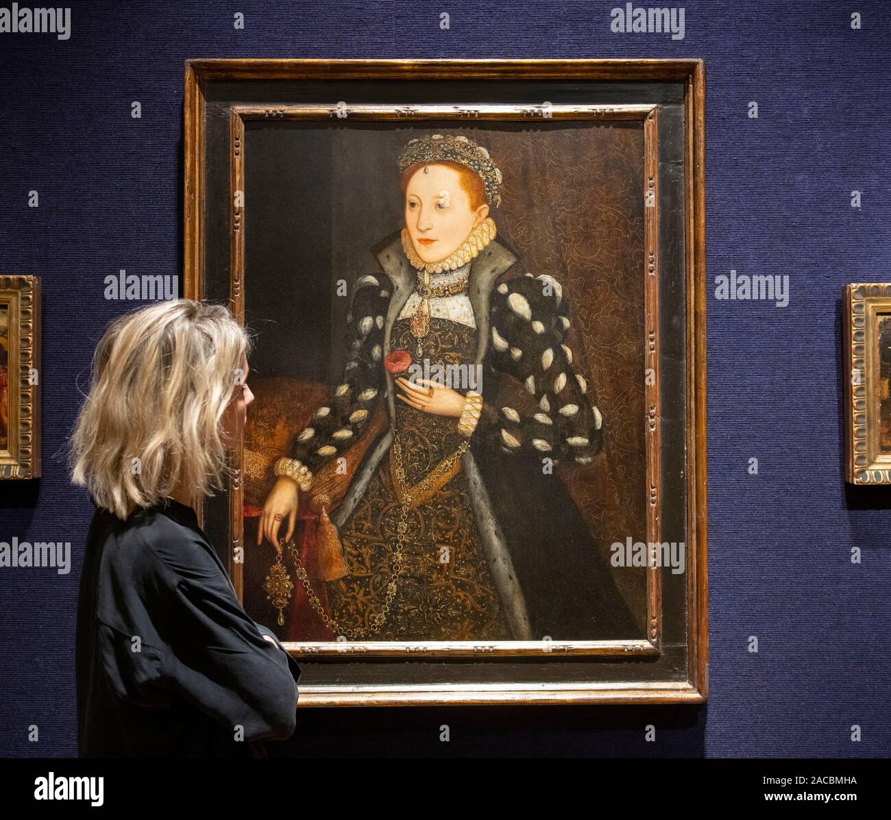 Bonhams, Londra, Regno Unito. 2° dicembre 2019. Vecchi Maestri della Pittura vendita anteprima Bonhams a. Ritratto di Elisabetta 1, la Vergine Regina, e dipinto intorno al 1562 poco dopo Elizabeth è salito al trono. Workshop di Steven van der Meulen (?Anversa - circa 1564 Londra). Il recentemente scoperto portrait verrà offerto a Bonhams Pitturas Vecchio Maestro in vendita in Londra Mercoledì 4 dicembre. Preventivo: £150,000-250,000. Credito: Malcolm Park/Alamy Live News. Foto Stock