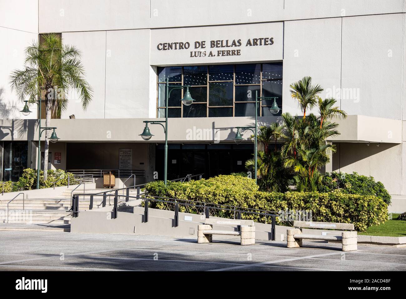 Luis A. Ferré Performing Arts Center o Centro de Bellas Artes Luis A. Ferré, Centro de Bellas Artes di San Juan, Puerto Rico Foto Stock