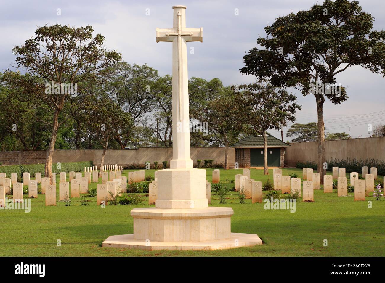 Un cimitero di guerra, a nord-est di Nairobi, commemorando 128 truppe del paesi del commonwealth che hanno combattuto la Seconda guerra mondiale. Foto Stock