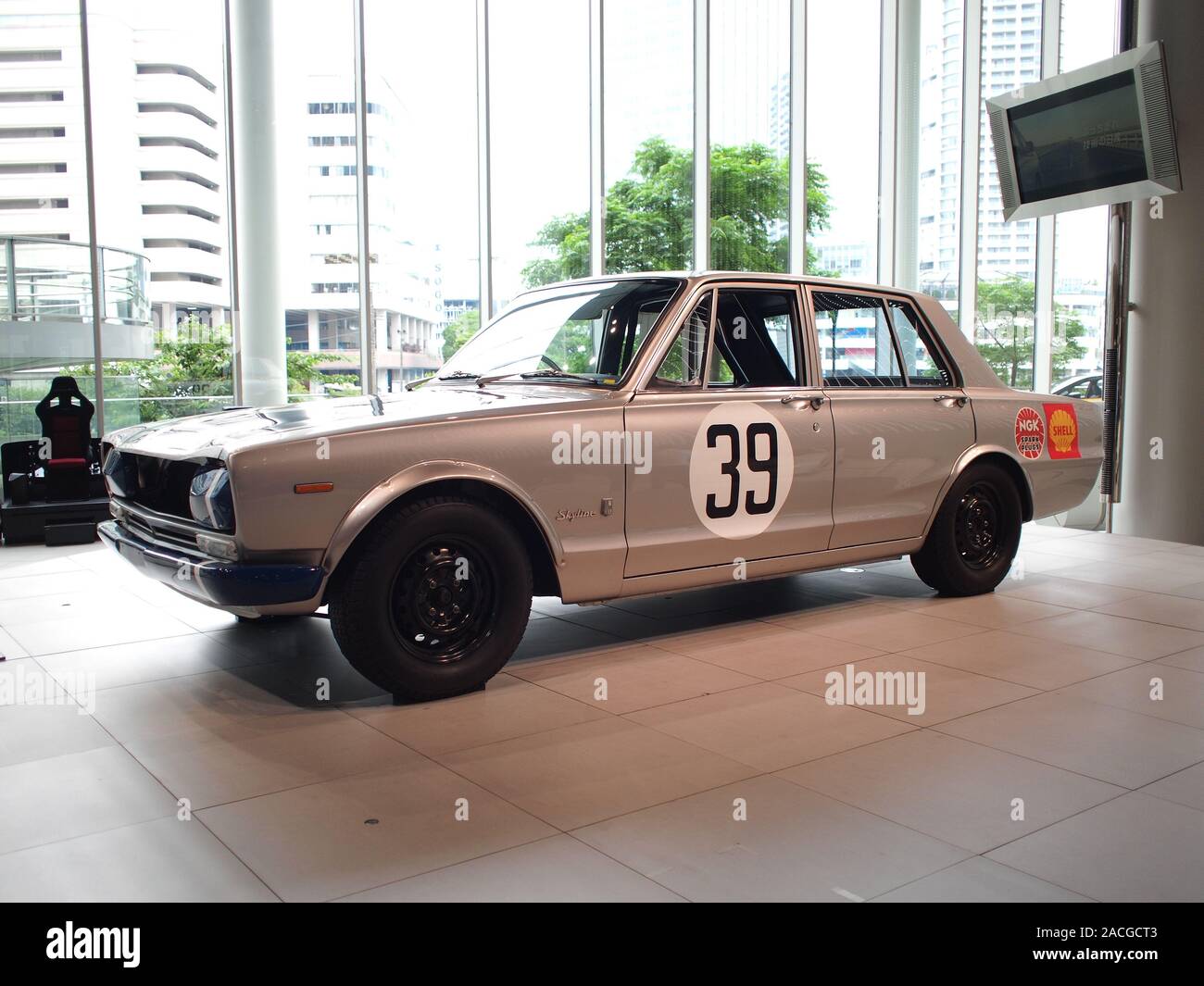 1969 Nissan Skyline 2000 GT-R (vincitore assoluto spec di JAF GP nel 1969, n. 39) per la Nissan sede centrale globale Gallery. Foto Stock