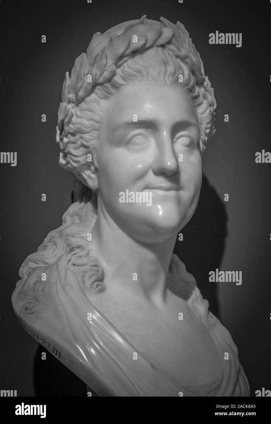 Statua busto dell'imperatrice Caterina la Grande a Catherine. Il Grand Palace in Kuskovo. Foto Stock