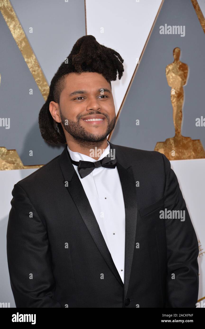 LOS ANGELES, CA - 28 febbraio 2016: Abel Makkonen Tesfaye, aka il Weeknd, all'88Academy Awards presso il Teatro Dolby, Hollywood. © 2016 Paul Smith / Featureflash Foto Stock